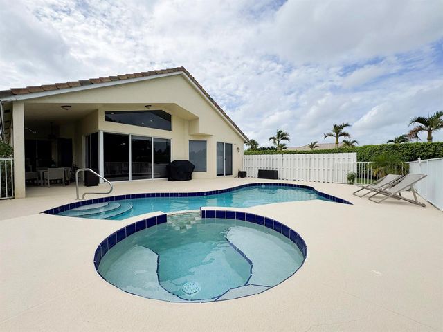 9091 Long Lake Palm Drive S, Boca Raton, FL 33496
