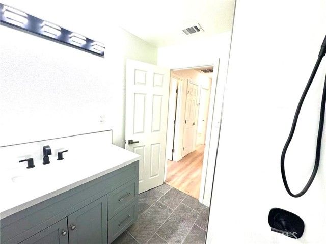 2002 N Woodridge, Hanford, CA 93230