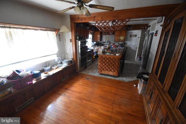 2038 MARSH RD, Wilmington, DE 19810