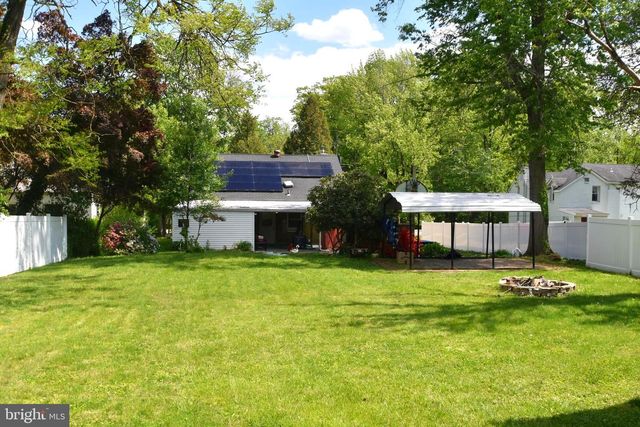 2038 MARSH RD, Wilmington, DE 19810