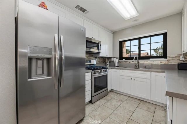1071 Claire, Hemet, CA 92545