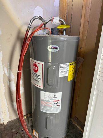 617 S Main Street, Owensville, IN 47665