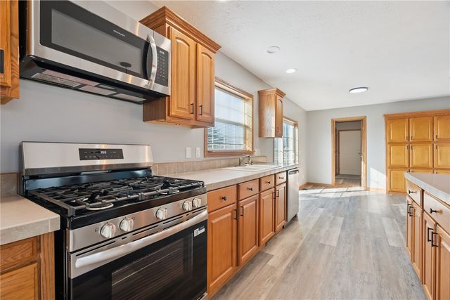 208 Northgate St NW, Shellsburg, IA 52332