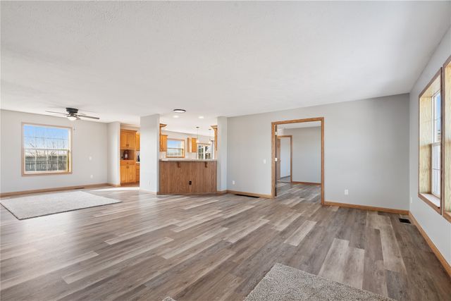 208 Northgate St NW, Shellsburg, IA 52332