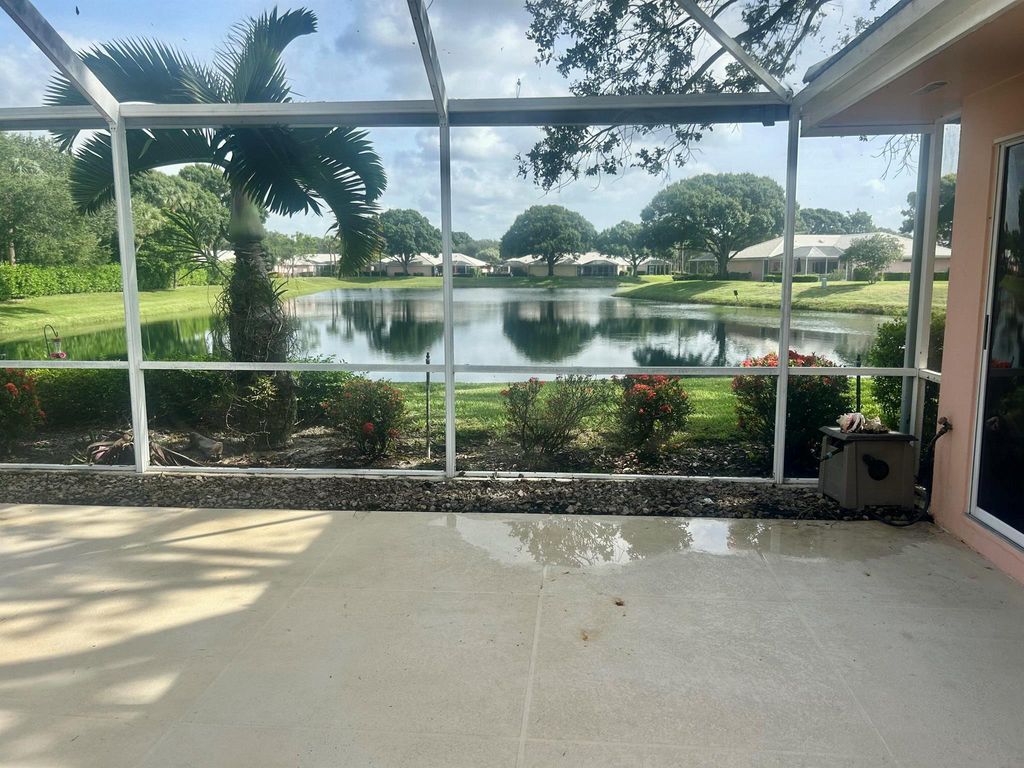 901 Sun Terrace Court A, Palm Beach Gardens, FL 33403