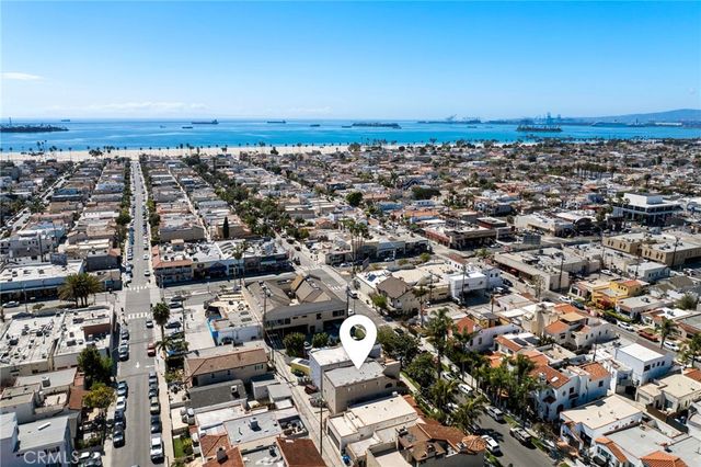 210 Glendora Avenue, Long Beach, CA 90803