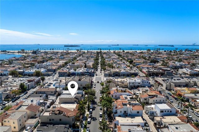 210 Glendora Avenue, Long Beach, CA 90803