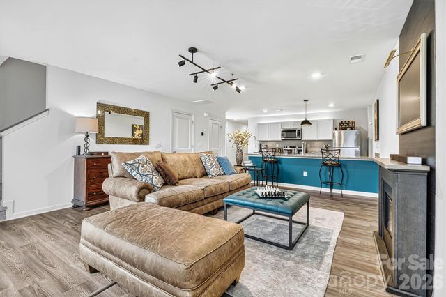 1942 Tranquility Circle G, Newton, NC 28658