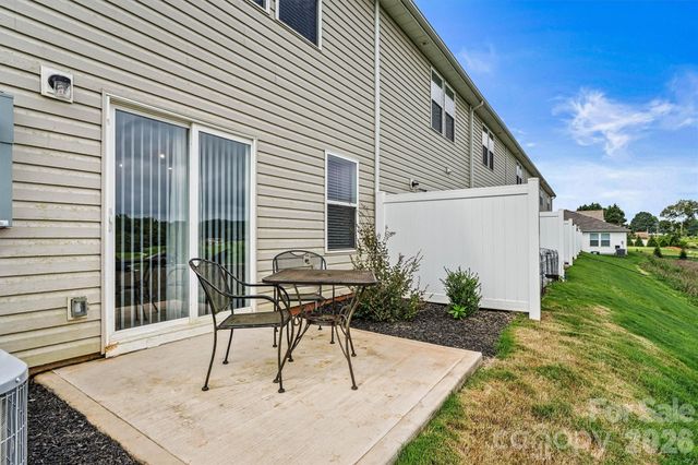 1942 Tranquility Circle G, Newton, NC 28658