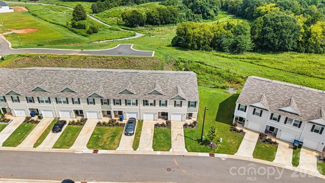 1942 Tranquility Circle G, Newton, NC 28658