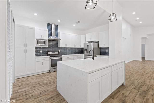 256 Canyon Spirit Drive, Henderson, NV 89012