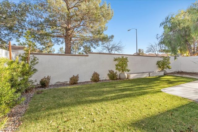 256 Canyon Spirit Drive, Henderson, NV 89012