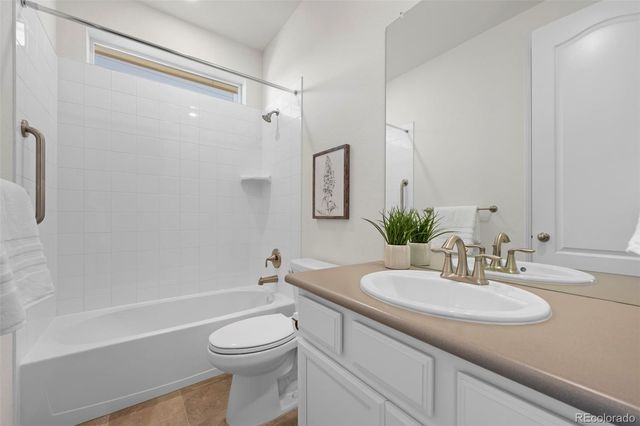 8741 Ginkgo Loop, Parker, CO 80134