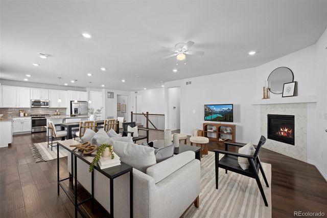 8741 Ginkgo Loop, Parker, CO 80134