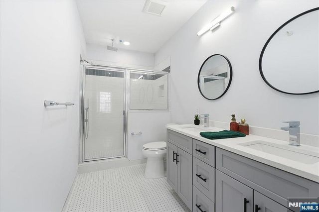 660 Bloomfield Avenue 402, Bloomfield, NJ 07003