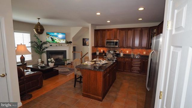 23323 JONQUIL LN, California, MD 20619