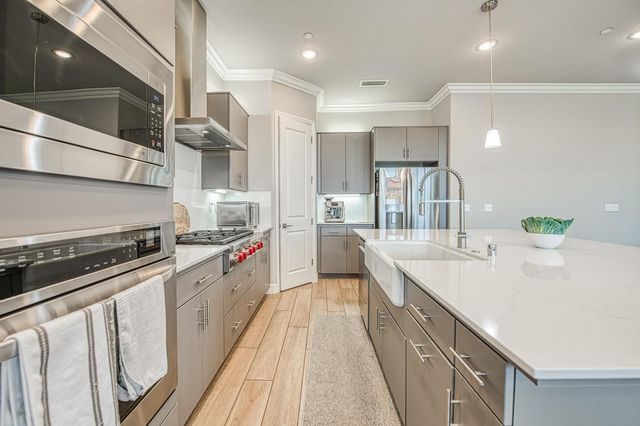 467 Heirloom Lane, Clovis, CA 93619