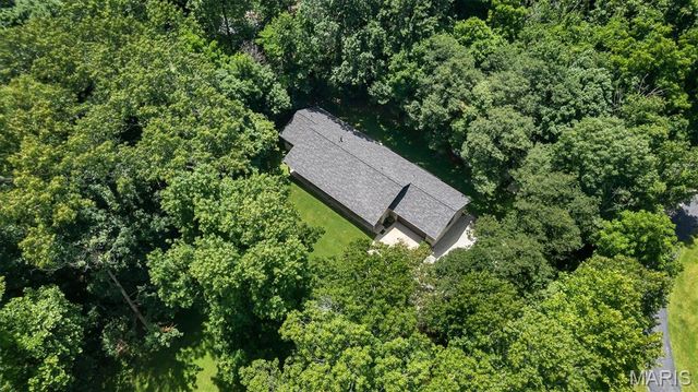 2469 Wild Valley Drive, High Ridge, MO 63049
