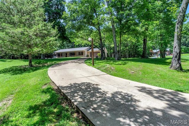 2469 Wild Valley Drive, High Ridge, MO 63049