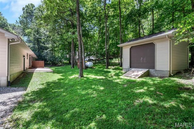 2469 Wild Valley Drive, High Ridge, MO 63049