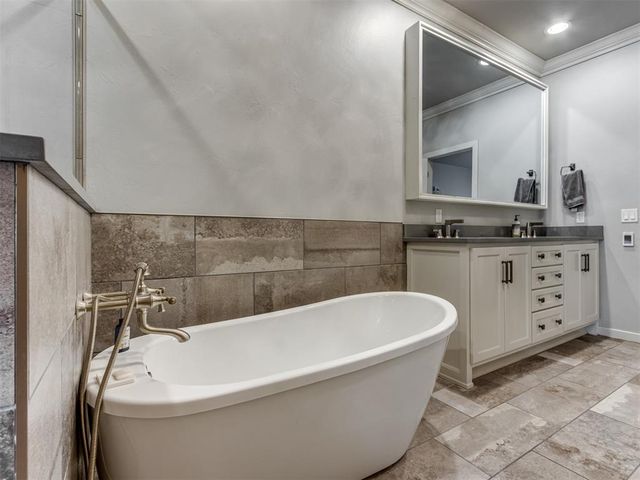 903 NW 43rd Street, Oklahoma City, OK 73118