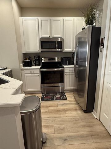 9410 GEORGIAN PARK LANE 110, Tampa, FL 33626