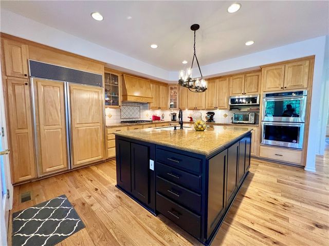 436 Bayview Circle, Knoxville, AR 72845