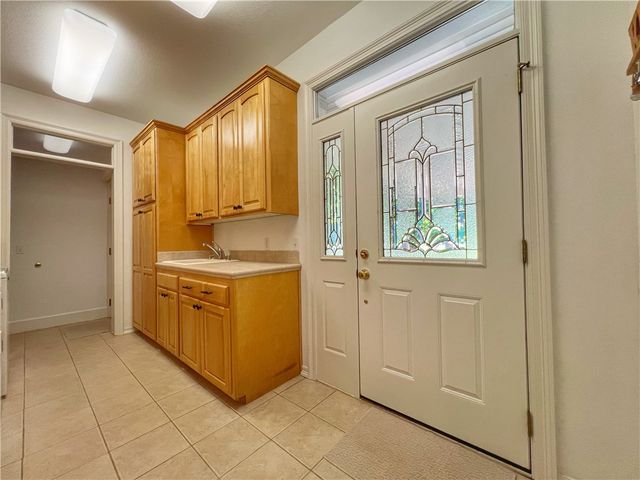 436 Bayview Circle, Knoxville, AR 72845