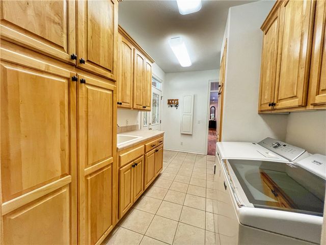 436 Bayview Circle, Knoxville, AR 72845