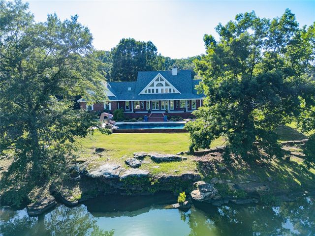 436 Bayview Circle, Knoxville, AR 72845