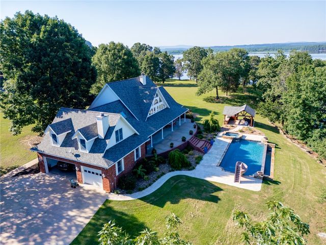 436 Bayview Circle, Knoxville, AR 72845