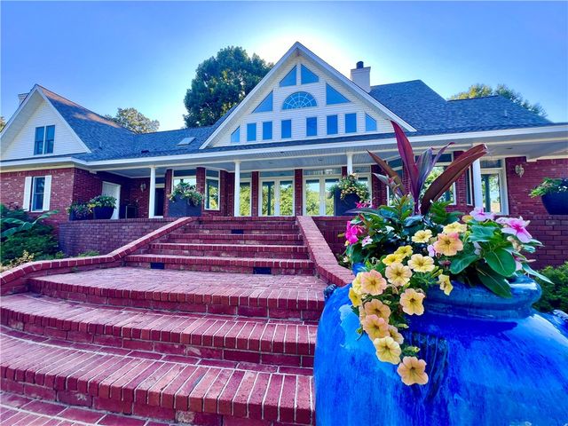 436 Bayview Circle, Knoxville, AR 72845