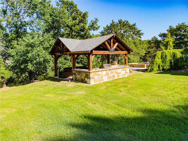 436 Bayview Circle, Knoxville, AR 72845