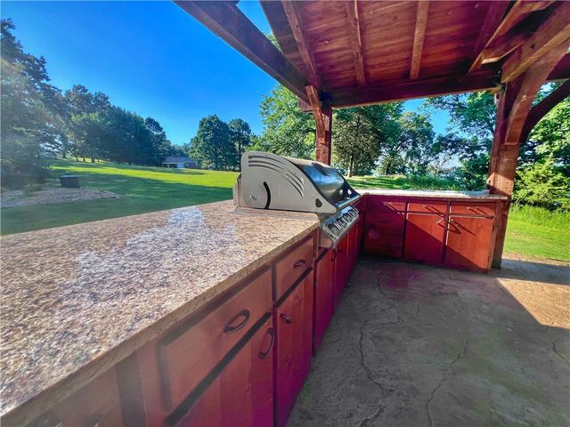 436 Bayview Circle, Knoxville, AR 72845