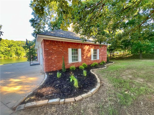 436 Bayview Circle, Knoxville, AR 72845