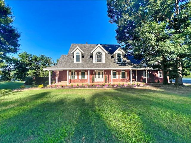 436 Bayview Circle, Knoxville, AR 72845
