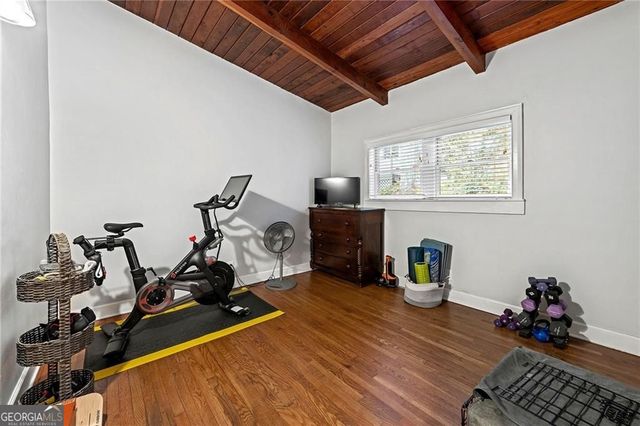 2632 Defoors Ferry Road NW, Atlanta, GA 30318