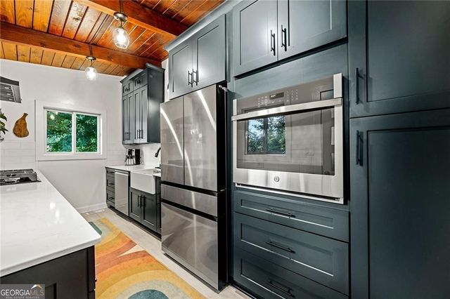 2632 Defoors Ferry Road NW, Atlanta, GA 30318