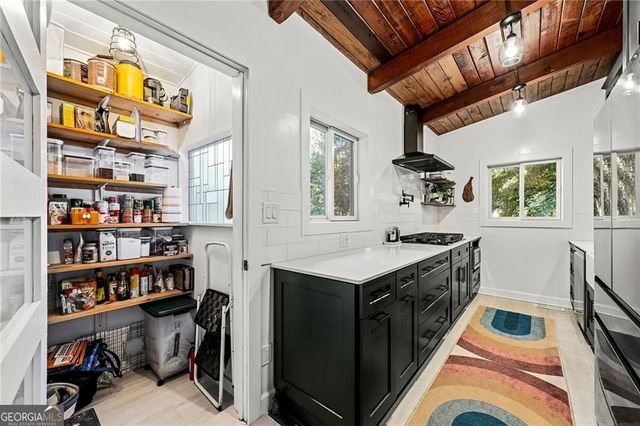 2632 Defoors Ferry Road NW, Atlanta, GA 30318