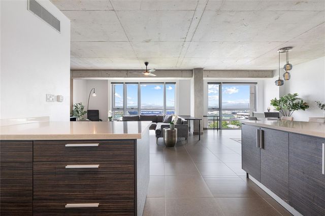 404 DE LA CONSTITUCION AVENUE 305, San Juan, PR 00901