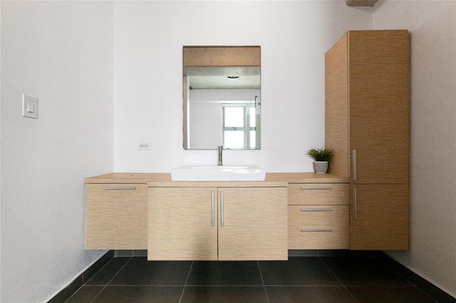 404 DE LA CONSTITUCION AVENUE 305, San Juan, PR 00901