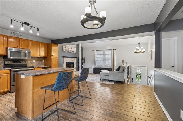 112 E Frank Street, Kearney, MO 64060