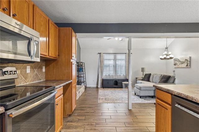 112 E Frank Street, Kearney, MO 64060