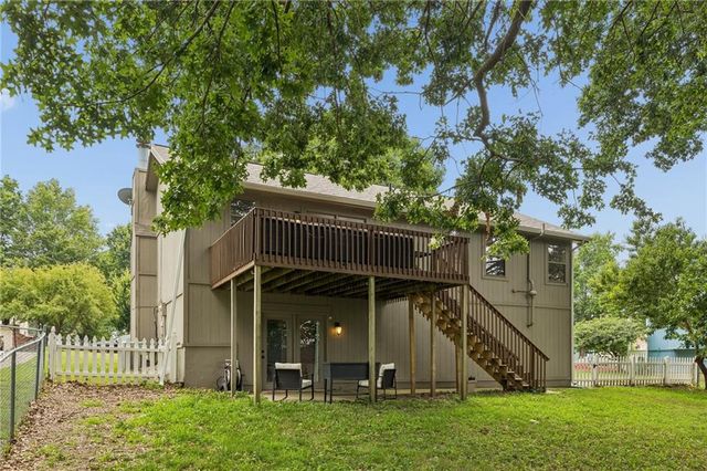 112 E Frank Street, Kearney, MO 64060