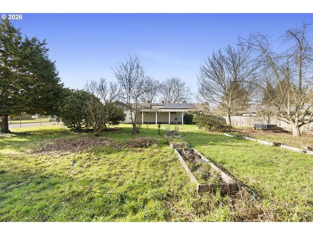 894 MEADOWLAWN DR SE, Salem, OR 97317