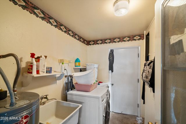 6265 E DODGE Street, Mesa, AZ 85205