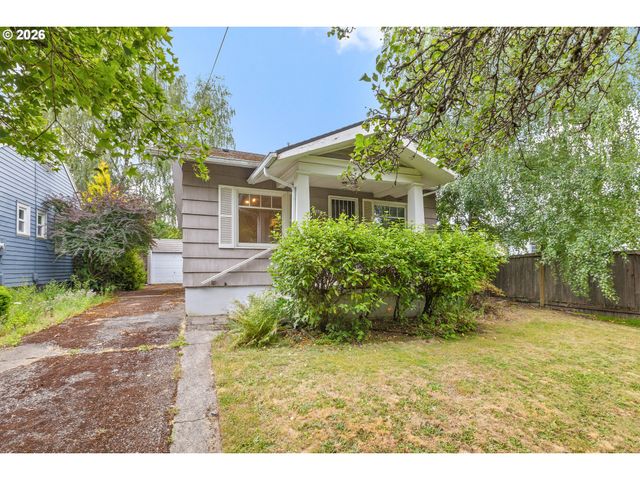 3560 Ne Stanton St, Portland, OR 97212
