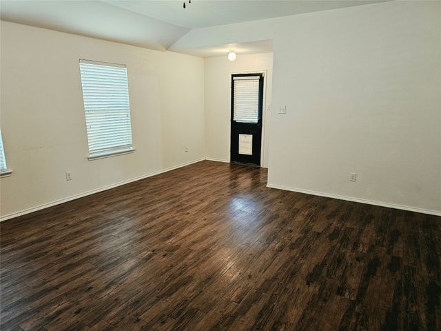 1412 Meadow Creek Drive, Princeton, TX 75407