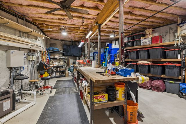 8809 Drosera Cir, College Grove, TN 37046