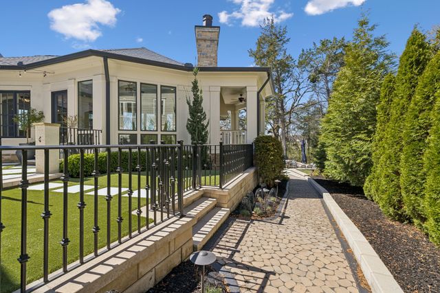 8809 Drosera Cir, College Grove, TN 37046